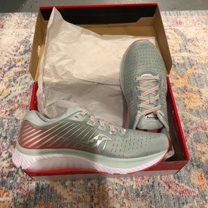 Saucony Glide 13 BRAND NEW NEVER WORN